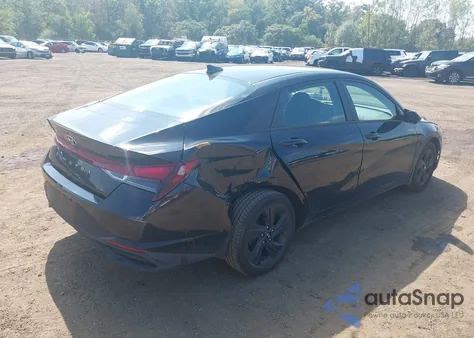 2023 Hyundai Elantra Sel from USA, damaged, VIN 5NPLM4AG4PH087595
